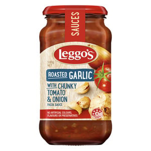 Leggo's Pasta Sauce Roasted Garlic With Chunky Tomato & Onion 500 g