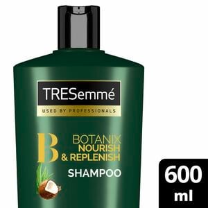 TRESemme Botanix Natural Nourish & Replenish Shampoo with Coconut Milk & Aloe Vera for Dry Hair 600 ml