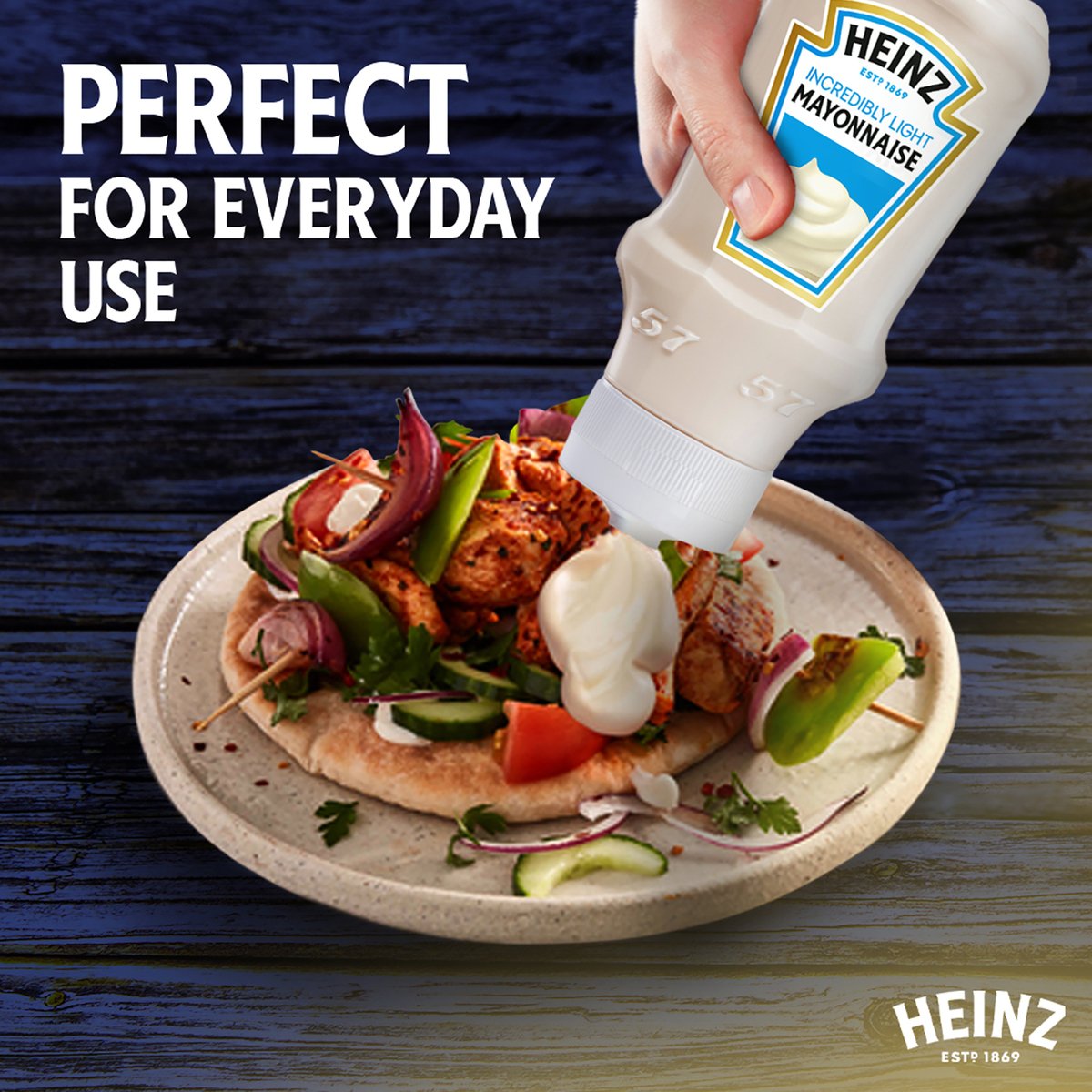Heinz Incredibly Light Mayonnaise Top Down Squeezy Bottle 225 ml