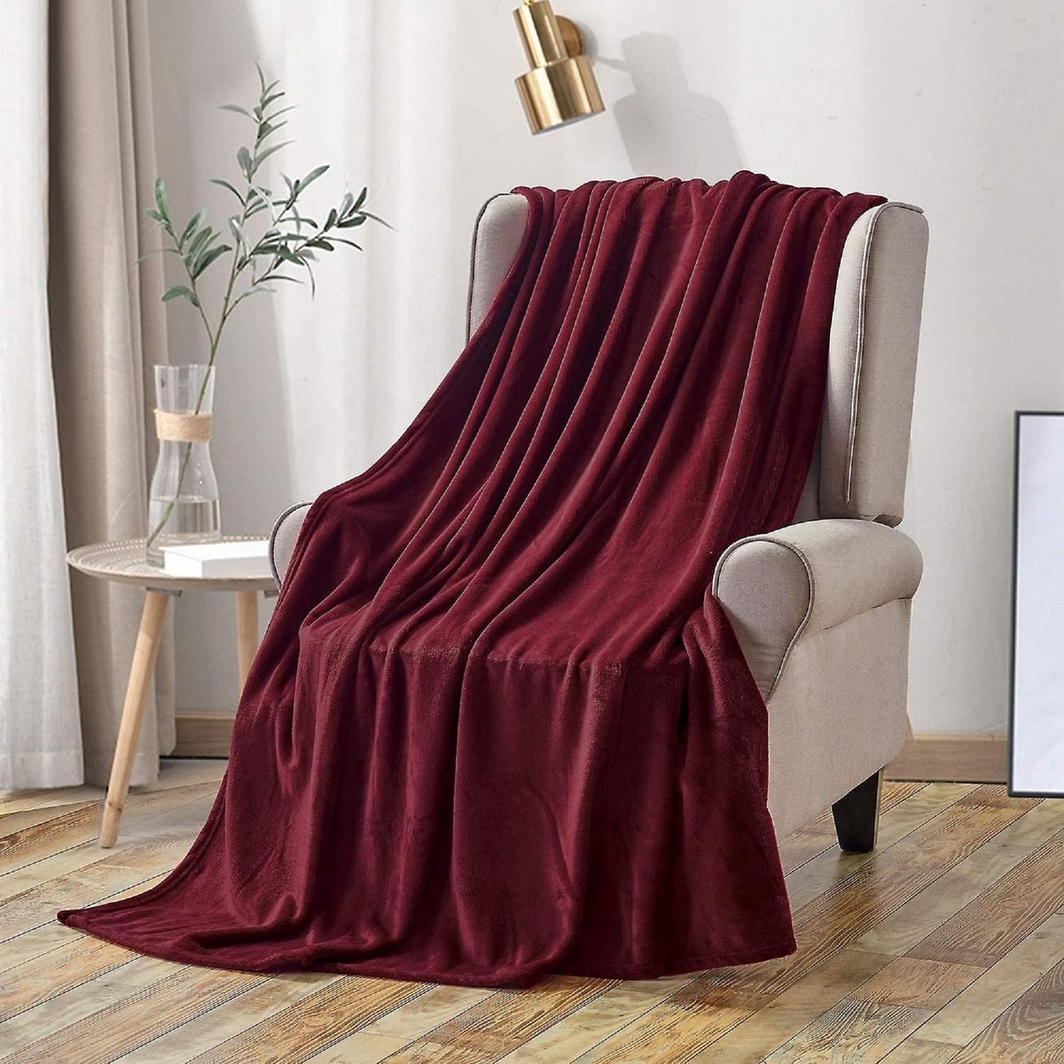 Maple Leaf Flannel Blanket 220x240cm Burgundy