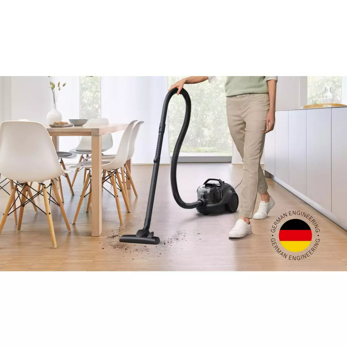 Bosch Bagless Vacuum Cleaner, 2000W, Black, BGS21WBAGB