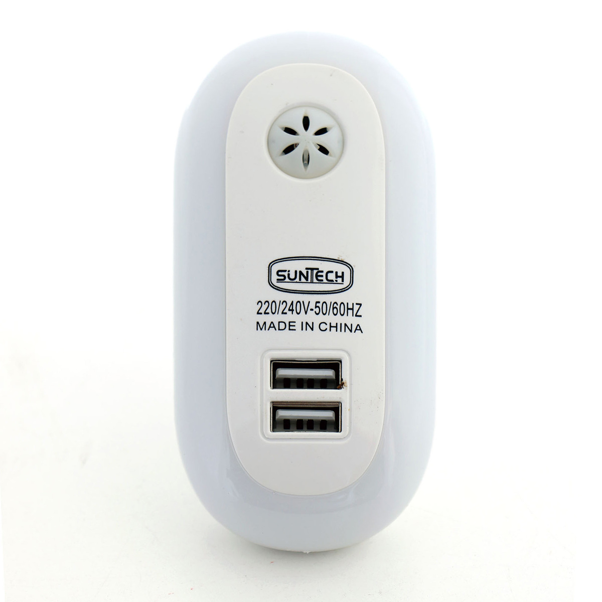 Suntec LED Night Light With USB Port, A94