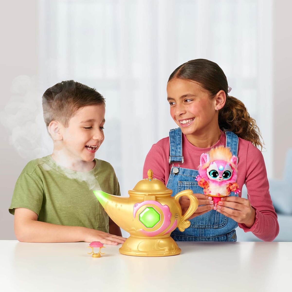 Magic Mixies Magic Genie Lamp, Pink, 14834