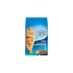 9 Lives Daily Essentials With Chicken Beef & Salmon 1.43 kg