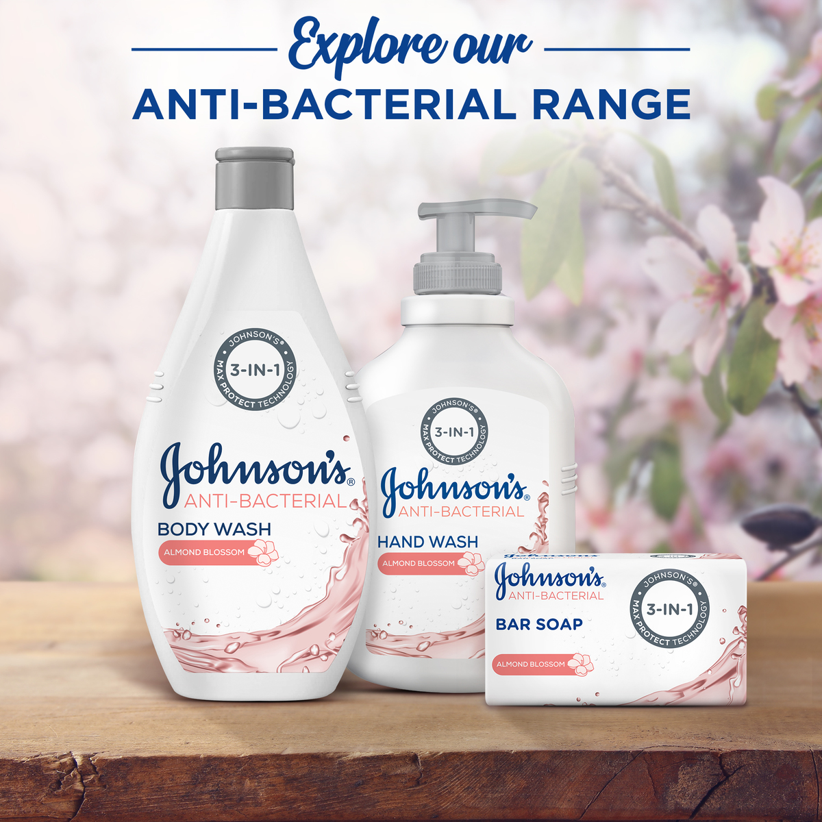 جونسن 3 في 1 سائل تنظيف اليدين مضاد للبكتيريا بزهر اللوز 500 مل