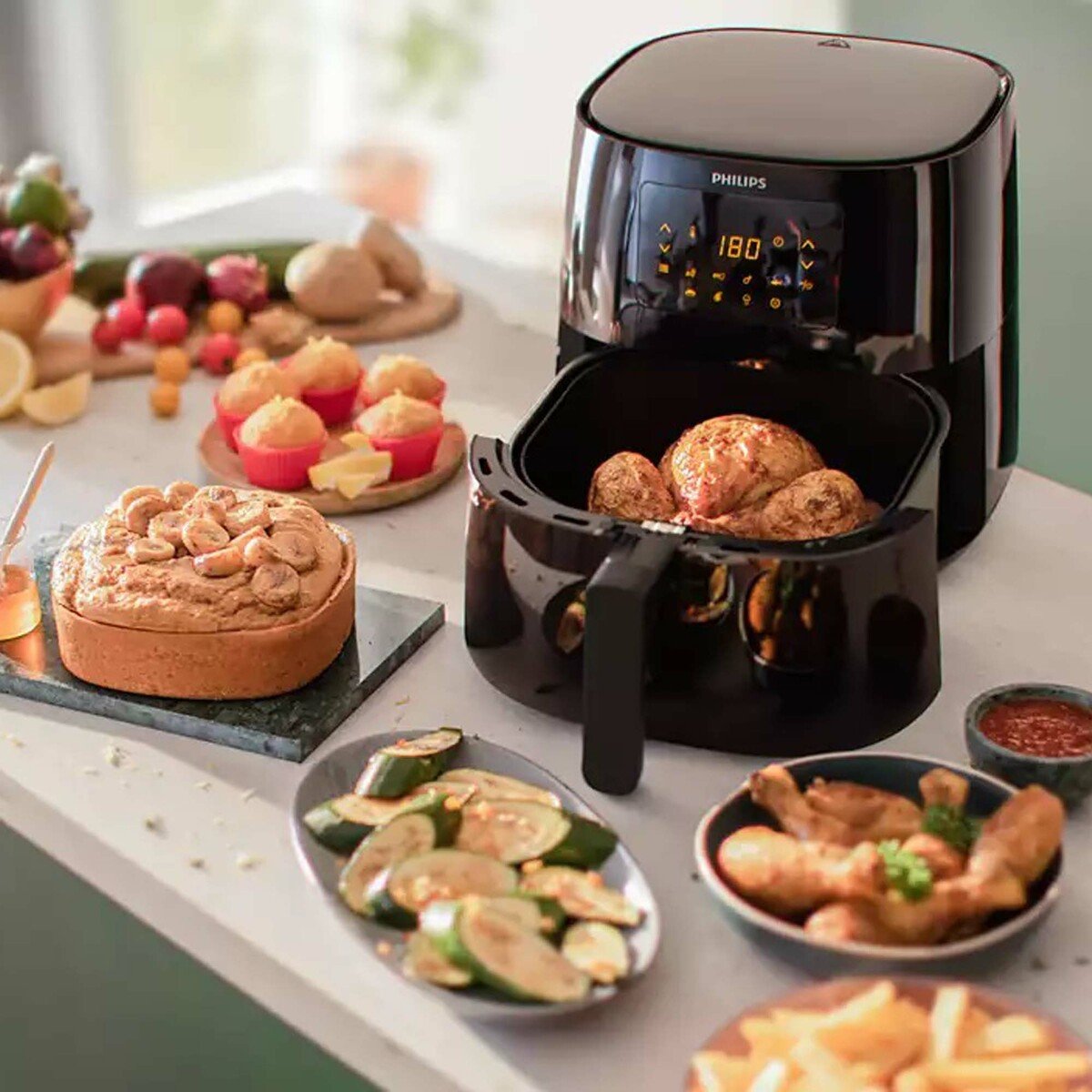  Philips Kitchen Appliances Philips Essential Compact 1.8lb/4.1L  Capacity Airfryer with Rapid Air Technology, Easy Clean Basket, Black-  HD9200/91 : Home & Kitchen