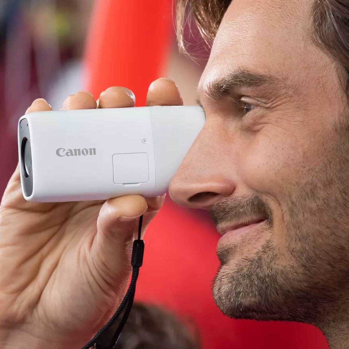 Canon Digital Camara Power Shot Zoom 12.1 MP