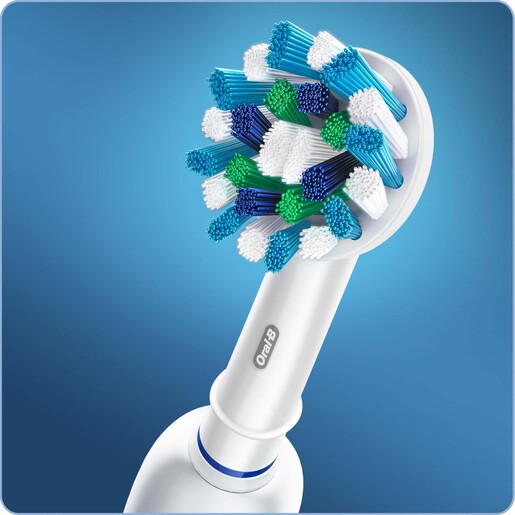 Buy Oral-B Cross Action Brush Heads 4 EB50-4 Online - Lulu Hypermarket