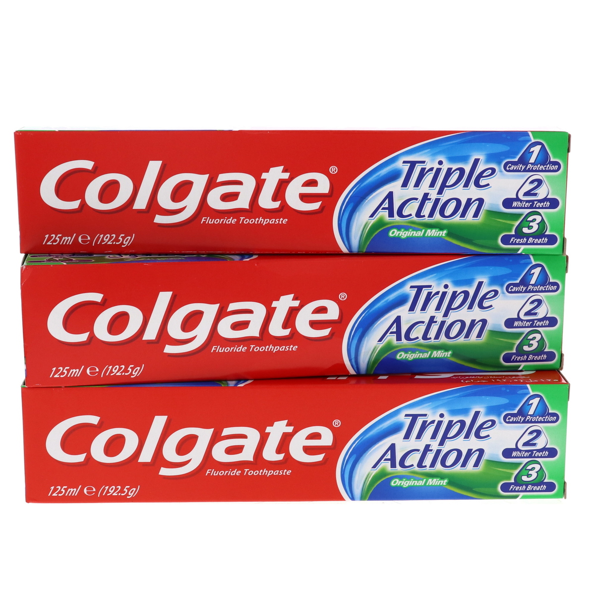 Акция зубная паста колгейт. Колгейт трипл экшн. Colgate Triple Action 125ml. Зубная паста Colgate Triple Action with Original Mint. Зубная паста Колгейт бамбуковый уголь.