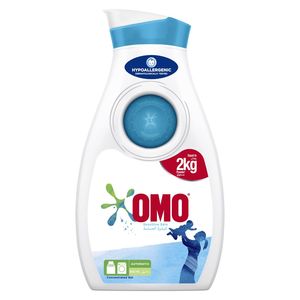 OMO Liquid Laundry Detergent Sensitive Skin 900 ml